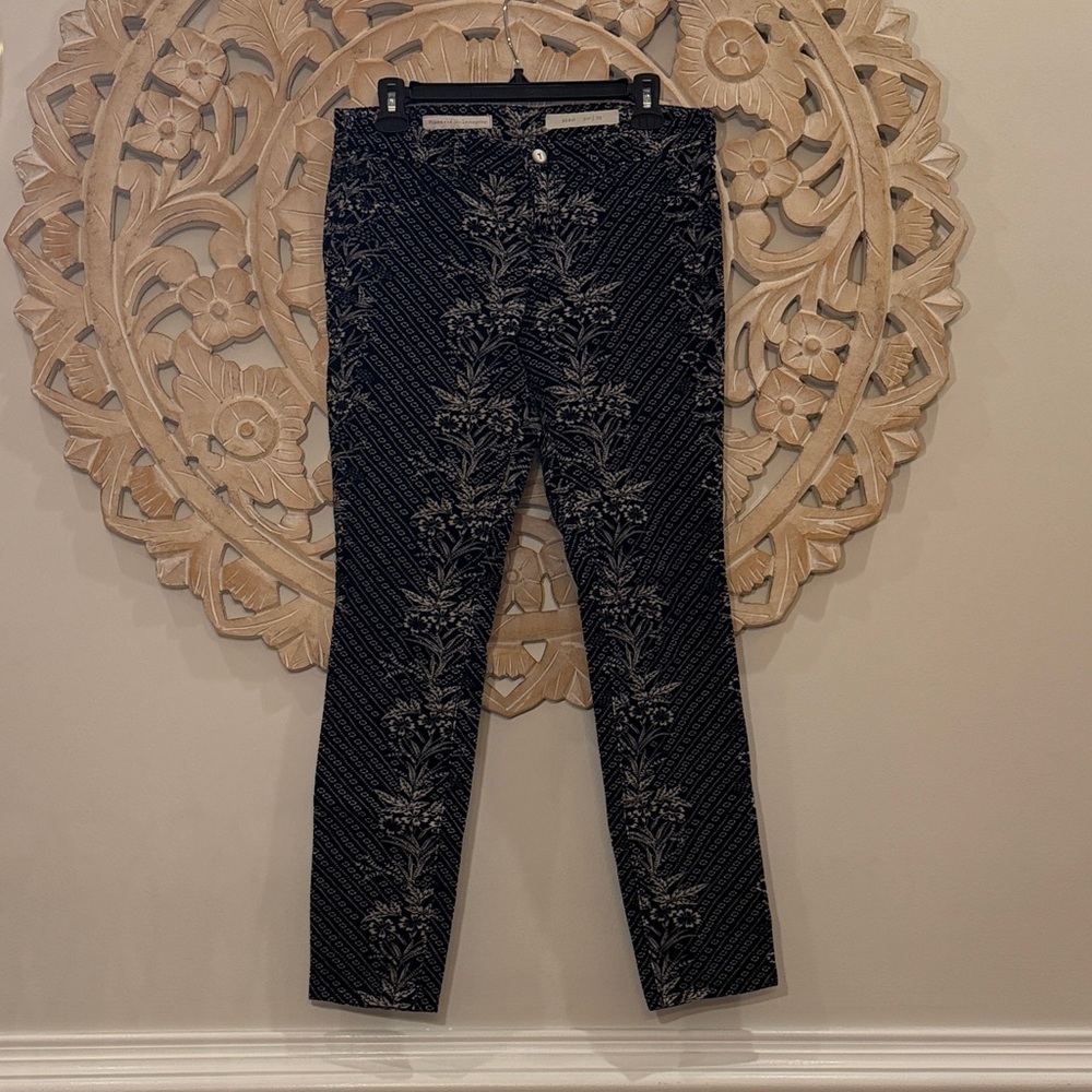 Pilcro Serif corduroy navy with off white floral pattern pants